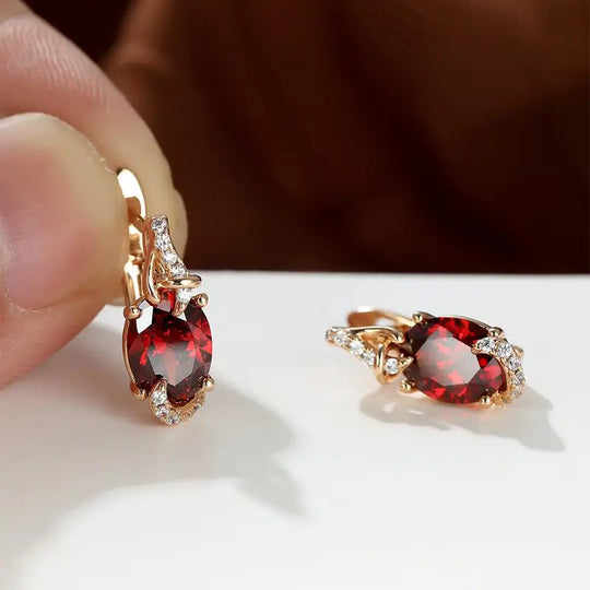 BettyRae - Twilight Drop Earrings Gold