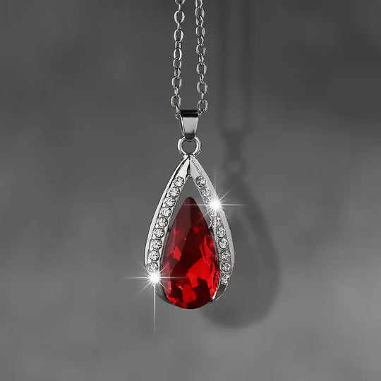 BettyRae - Ashwyne Necklace White Gold
