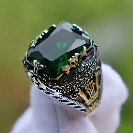 BettyRae - Emerin Ring