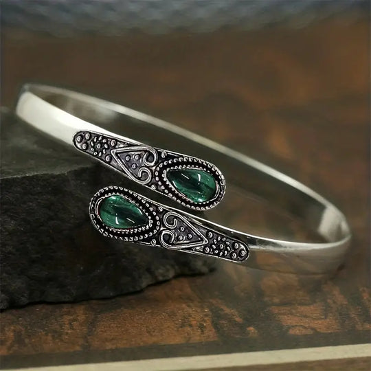 BettyRae - Esmeralda Devereux Bracelet