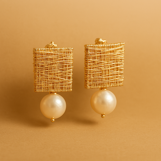 BettyRae™ - Vintage Golden Threads with Pearls Earrings