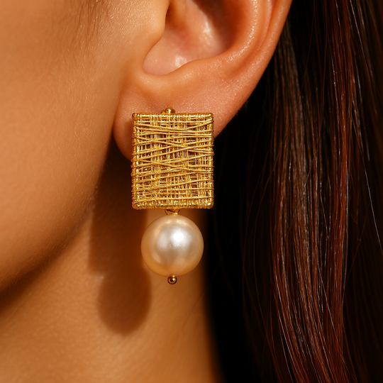 BettyRae™ - Vintage Golden Threads with Pearls Earrings