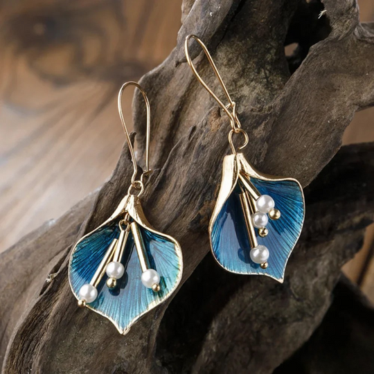 BettyRae™ - Vintage Blue Lotus Silver Earrings