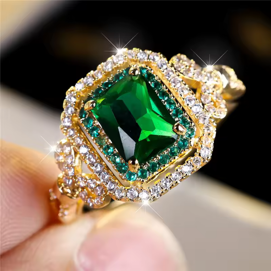 BettyRae - Starwynne Ring