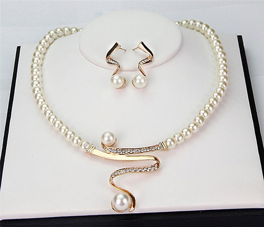 BettyRae - Pearl Look Necklace + Earrings Set