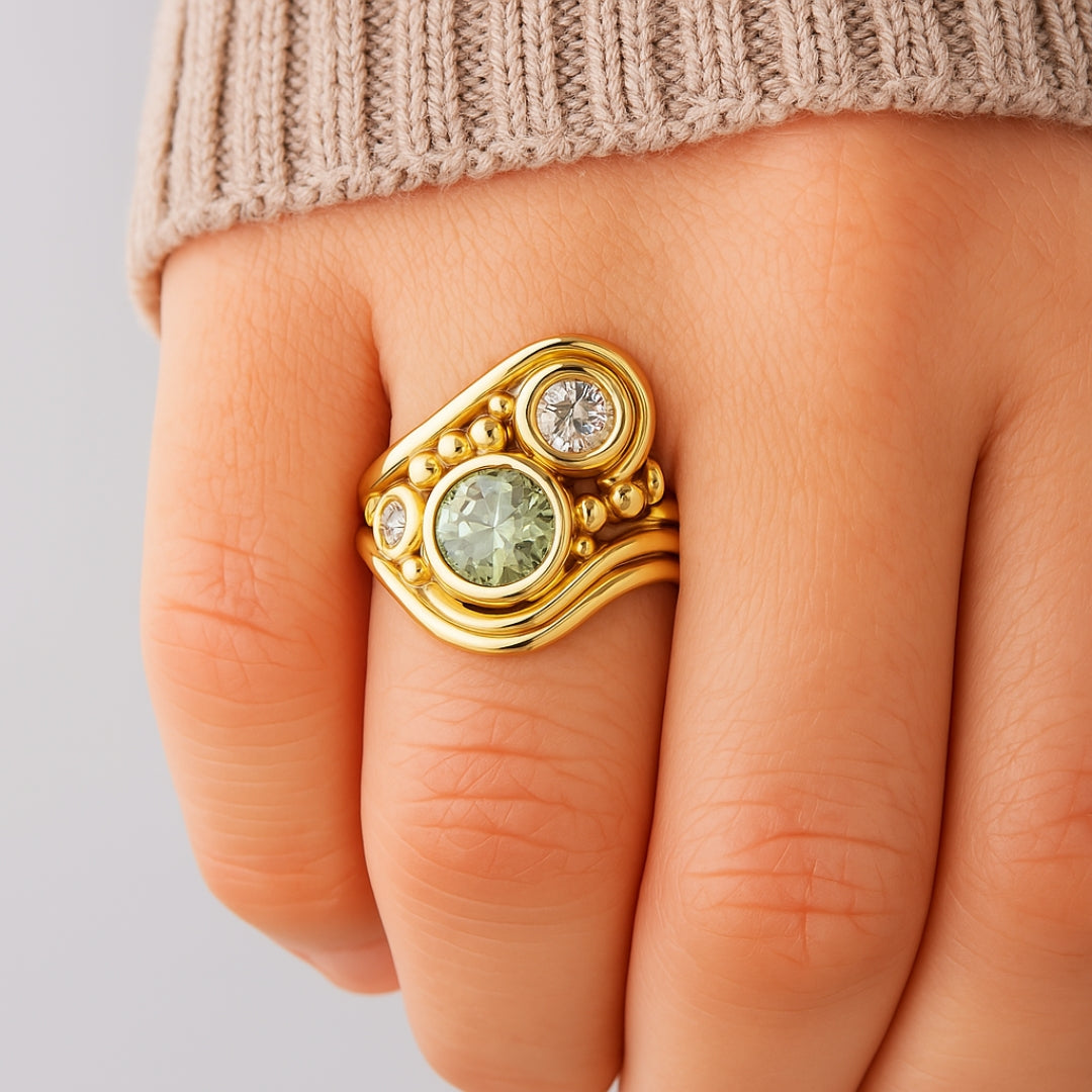 BettyRae - Vintage Golden Green Ring