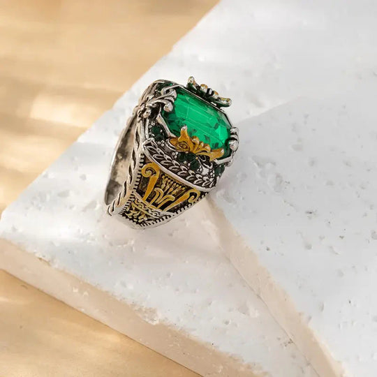 BettyRae - Emerin Ring