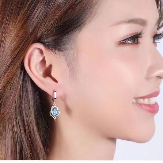 BettyRae - Eclipse Heart Drop Earrings White Gold