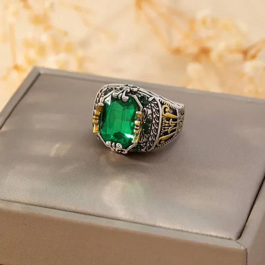 BettyRae - Emerin Ring
