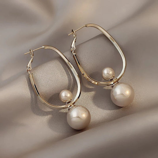 BettyRae™ - Vintage Charming Pearl Earrings