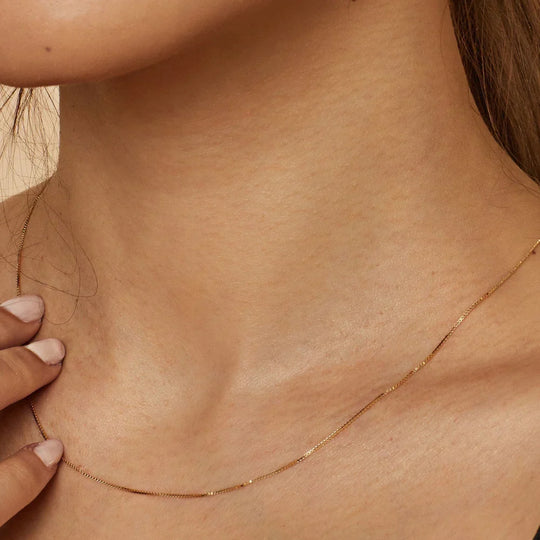 BettyRae™ - Bodega Box Necklace
