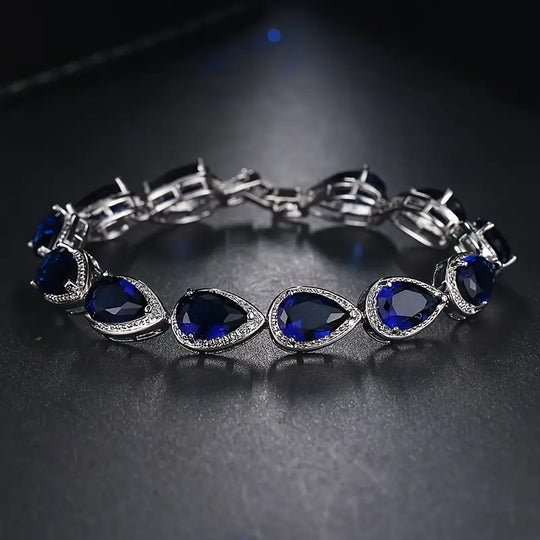 BettyRae - Seren Lysmera Bracelet White Gold