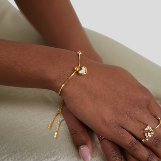 BettyRae - Everlasting Heart Bracelet