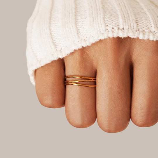 BettyRae - Infinity Loop Goldring