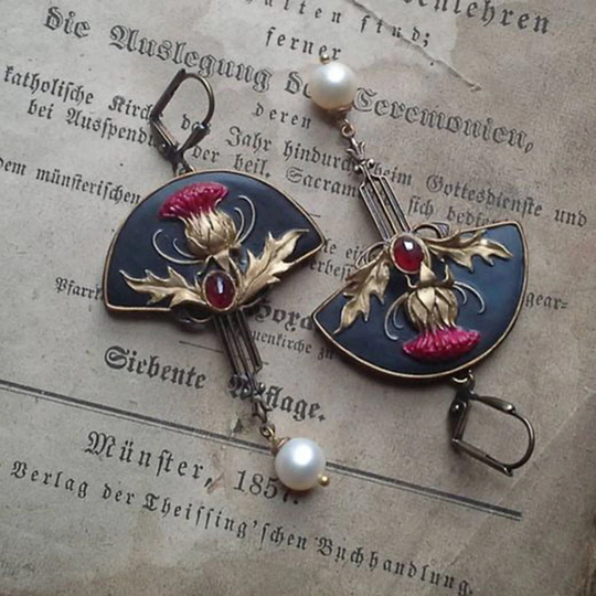 BettyRae™ - Boho Earrings with Pearls and Red Crystal
