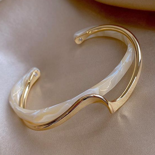 BettyRae - White Opal Elegant Golden Bracelet