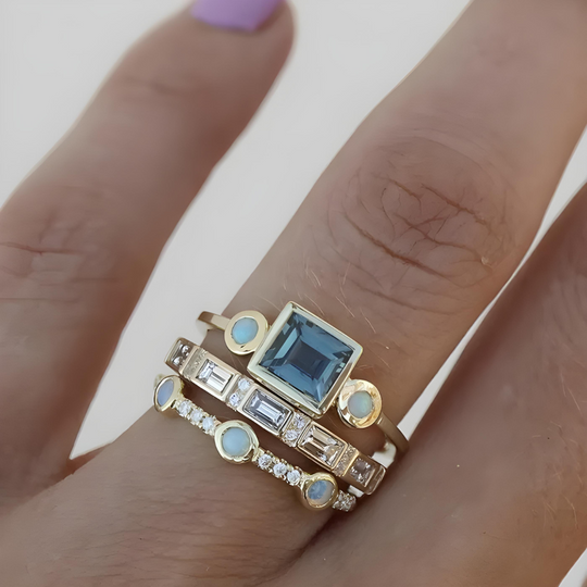 BettyRae - Vintage Blue Crystal Look Ring Set