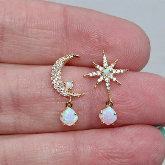 BettyRae - Star Classic Pearl Earrings