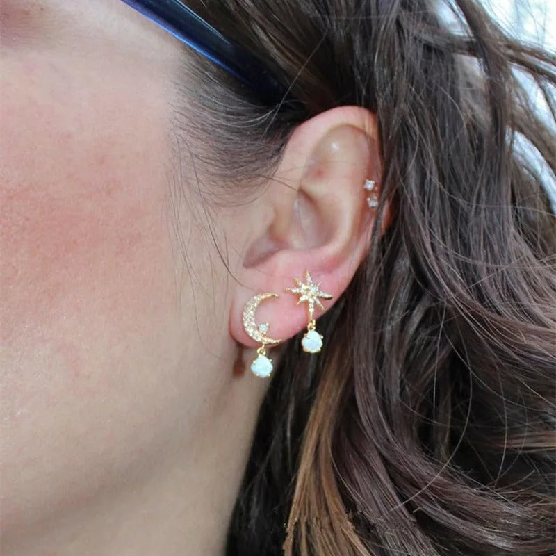 BettyRae - Star Classic Pearl Earrings