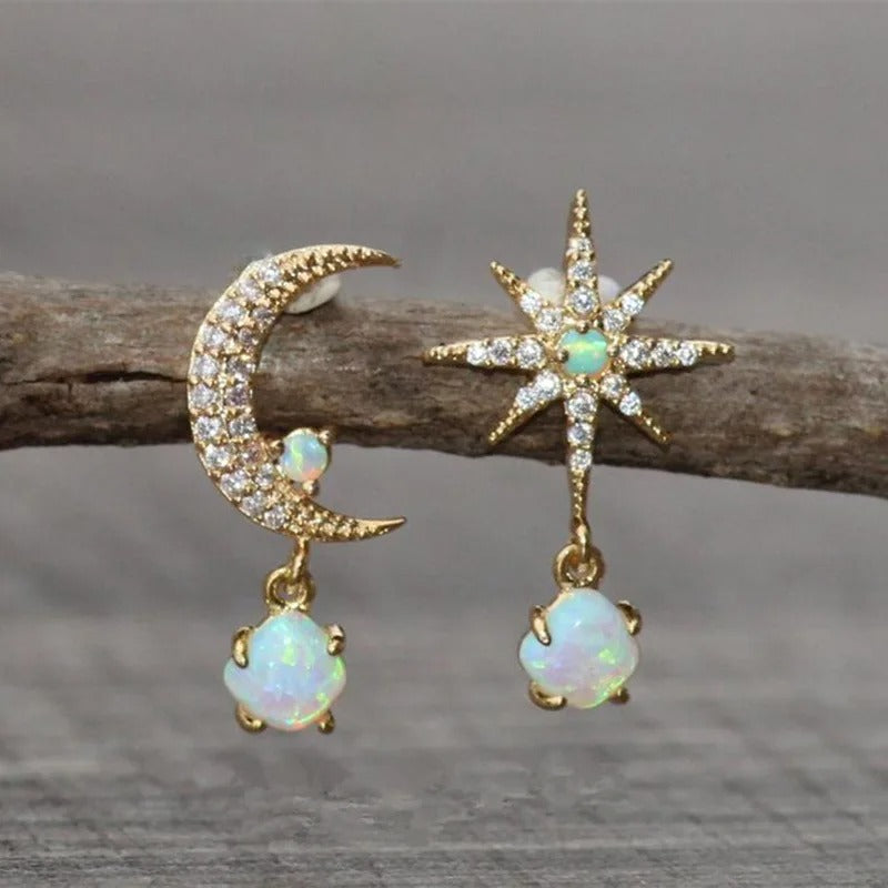 BettyRae - Star Classic Pearl Earrings