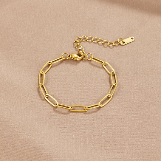 BettyRae - Clip Gold Bracelet